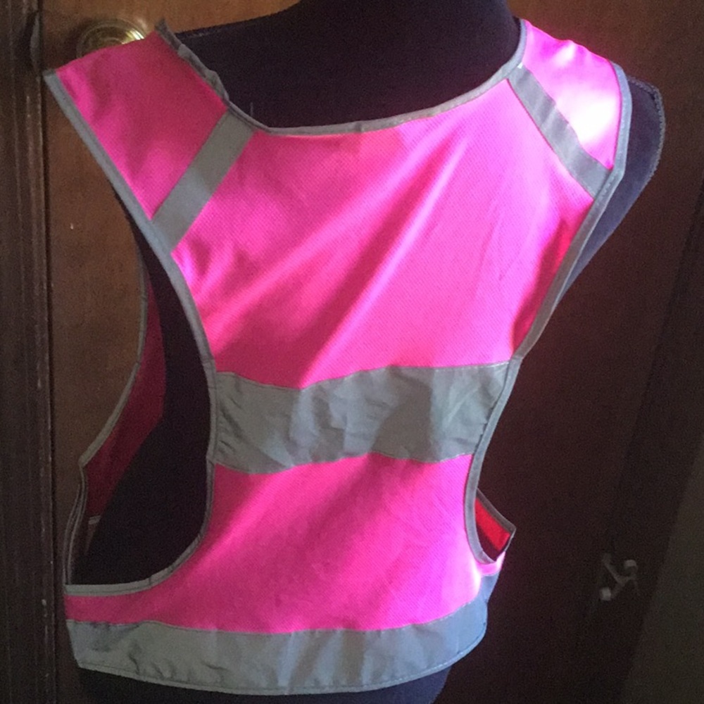 EVOLIKE. Pink reflector vest medium. NWOT - Picture 3 of 3